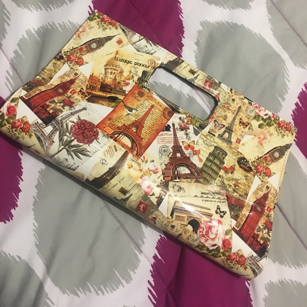 Clutch purse